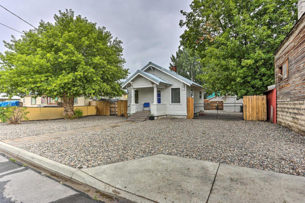 Pet-Friendly Baker City Escape With Private Yard! Екстериор снимка